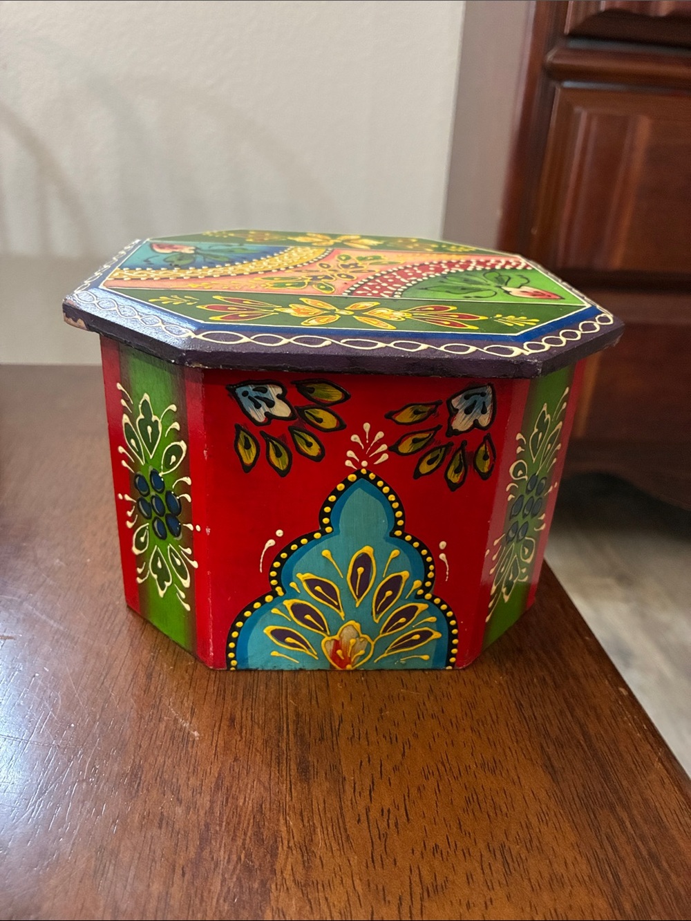 Hand-Painted Octagonal Decorative Trinket Box - Red & Green